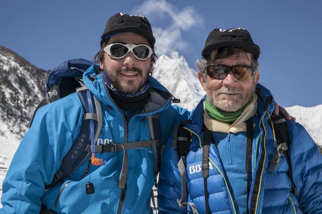 Jordi Roca y Carlos Soria presentan 'El heladero del Himalaya'