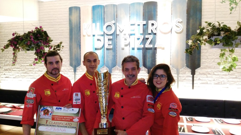 El equipo español participó en el campeonato con cuatro pizzas