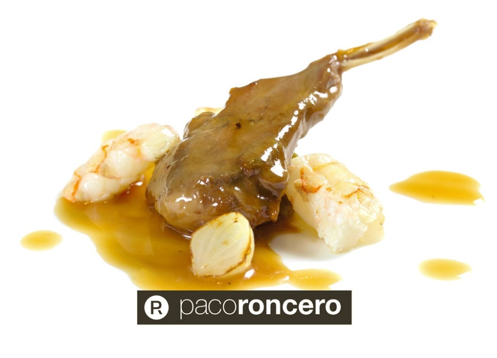 Conejo al ajillo con cigalas