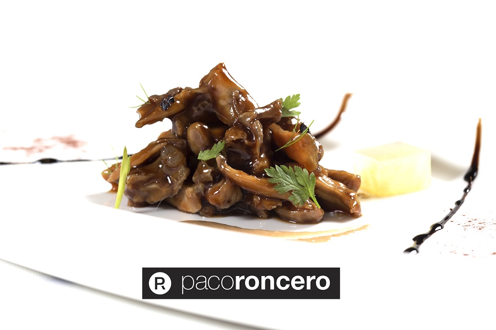 Royal de foie con conejo de civet