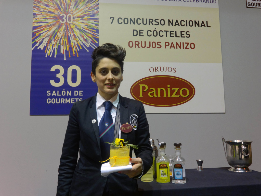  Séfora Polvillo, con su cóctel de 2000€