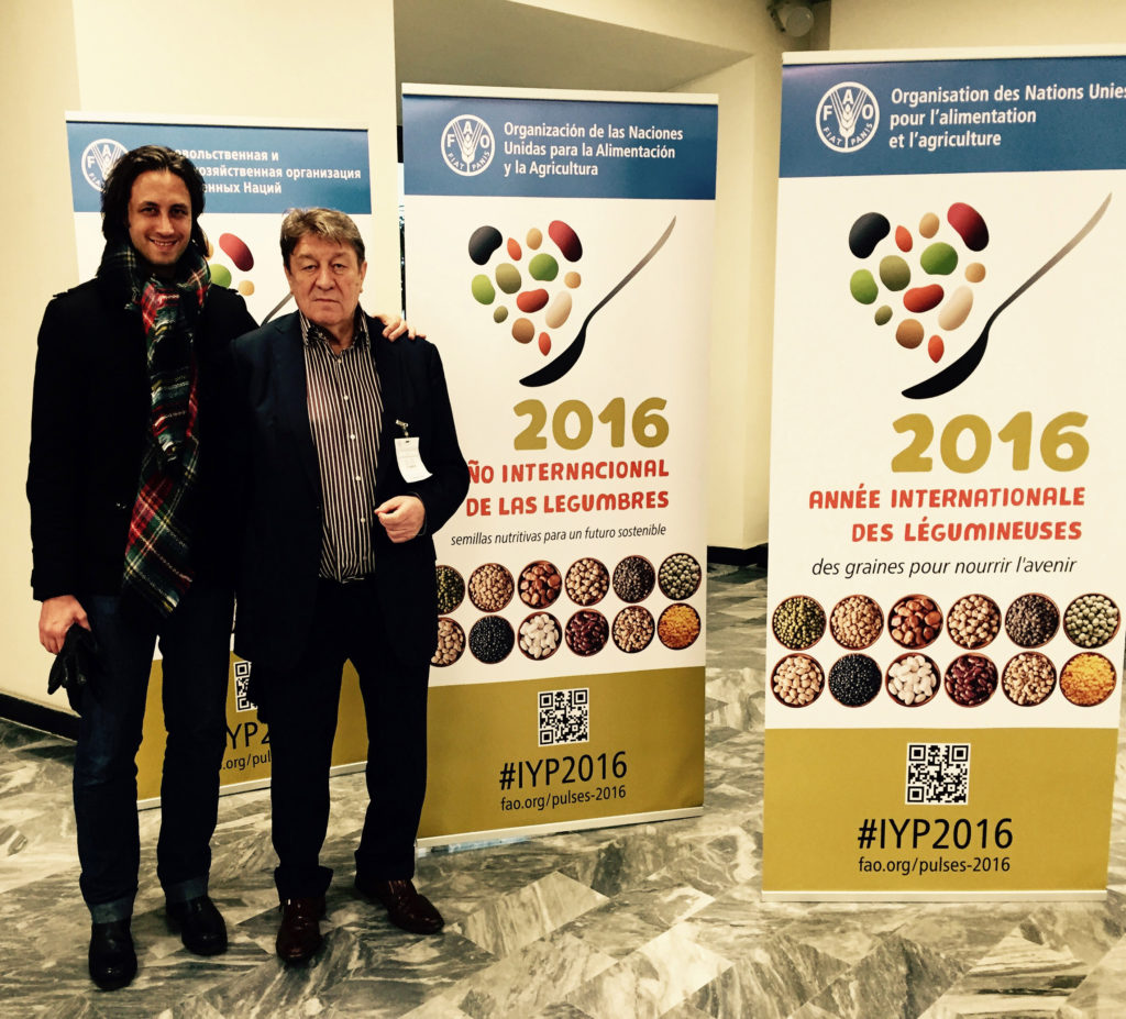 Los escritores Luis Cepeda y Saúl Cepeda