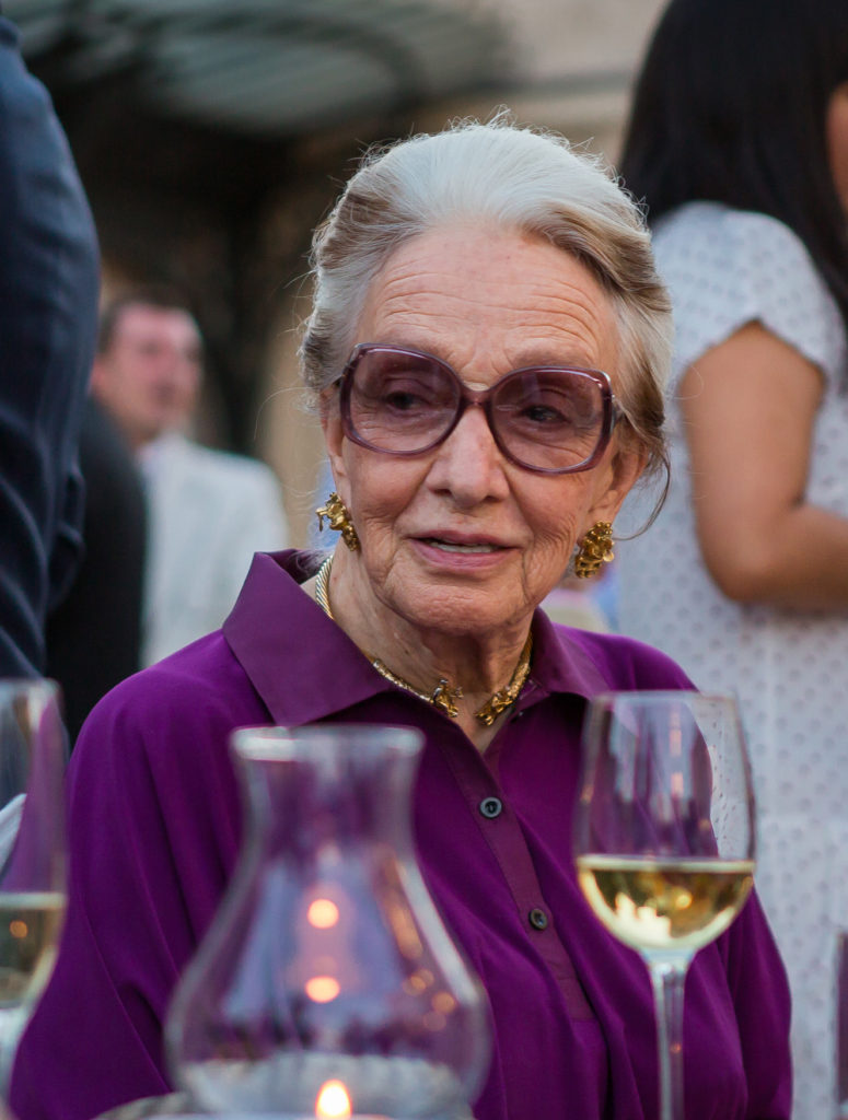 Clara María González de Amezua