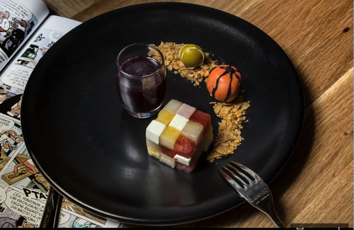 PLAYGROUND- PATIO DE RECREO