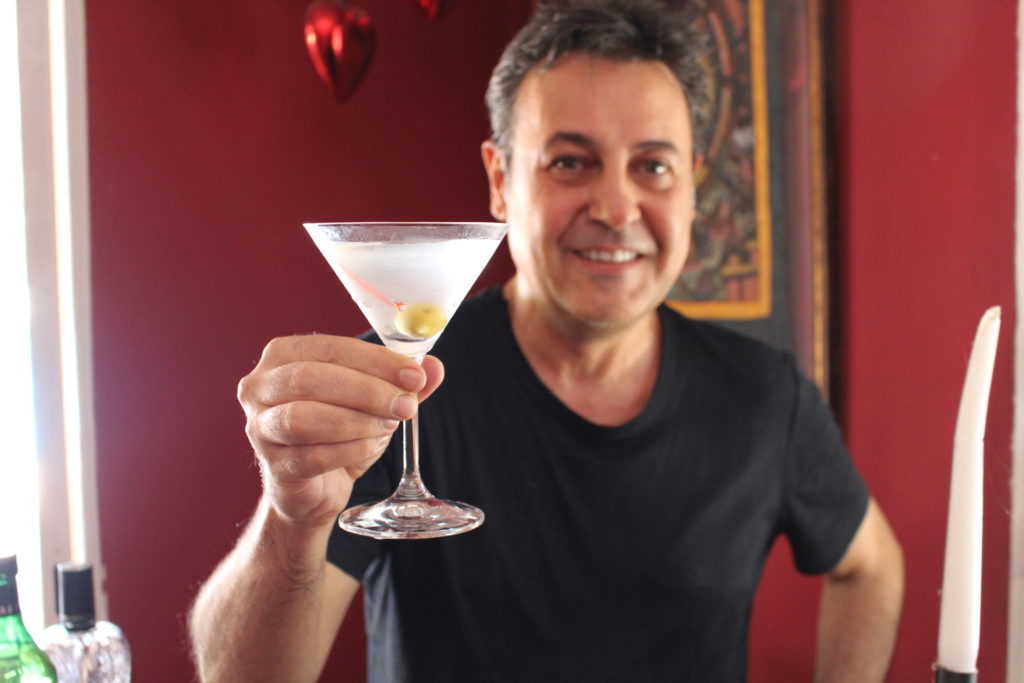 Dry Martini by Ribagorda