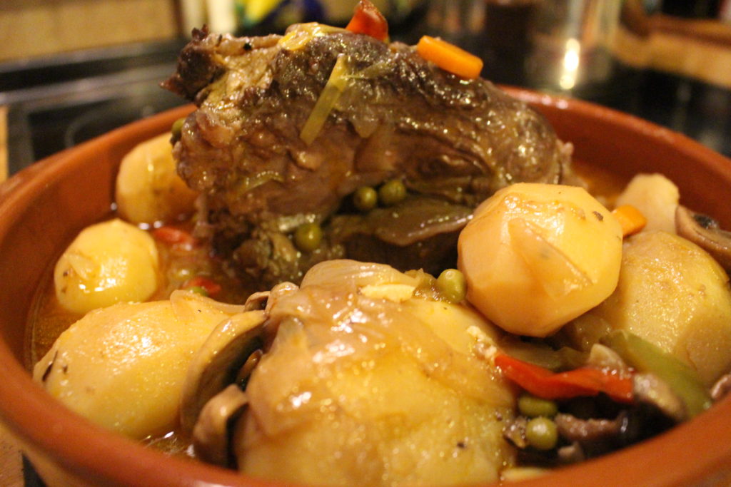 Morcillo guisado al vino tinto