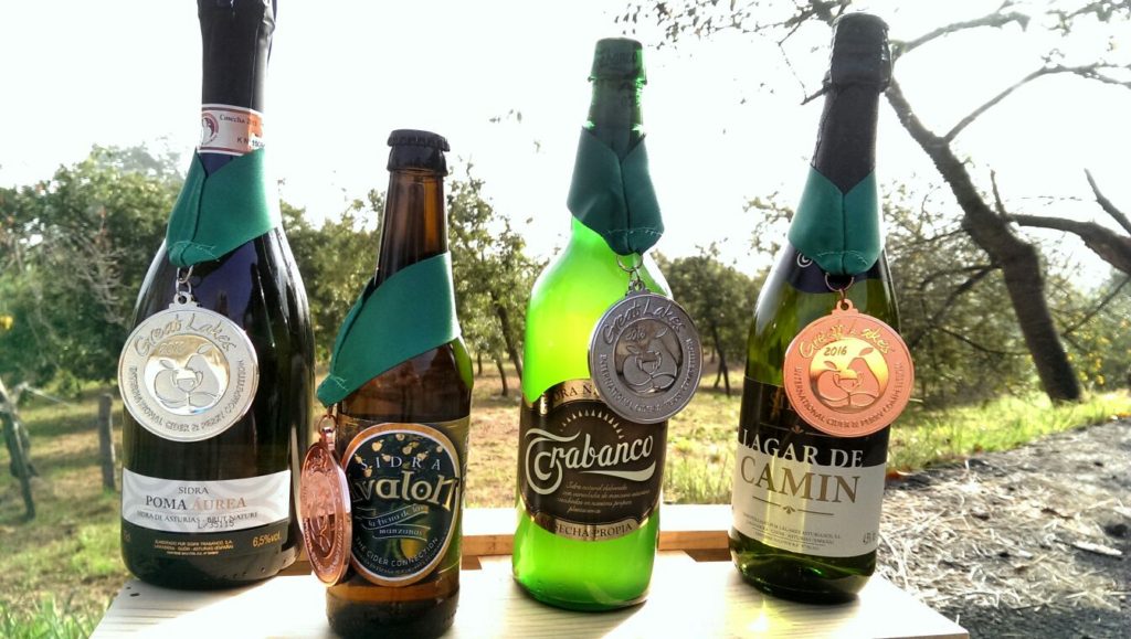 Trabanco recibe cuatro medallas en Michigan