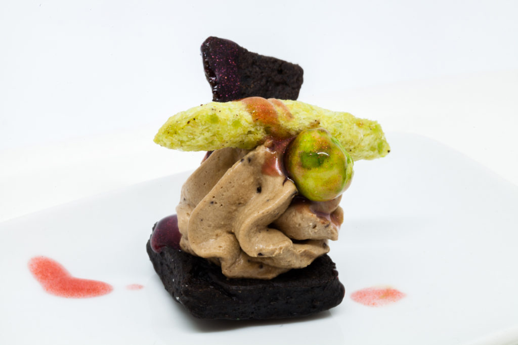 Los Villares, galleta de aceitunas con mantequilla trufada