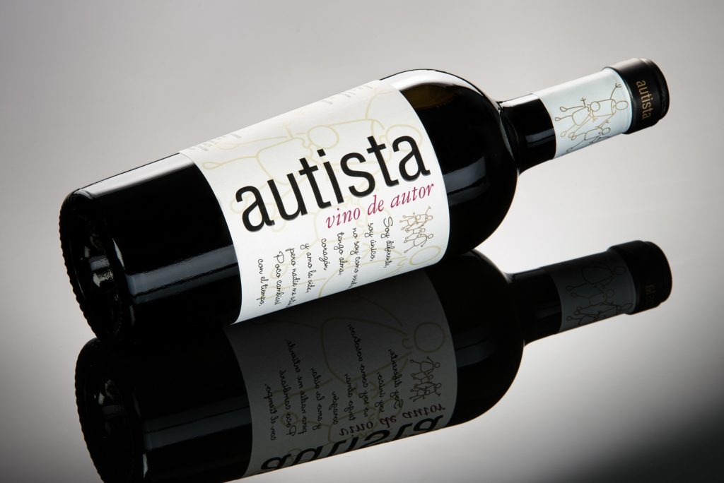 Autista, el vino solidario de Bodegas Carchelo