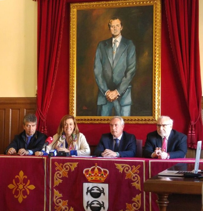 Ignacio Cosidó, Senador Nacional, Ángeles Armisén, Presidenta de la Diputación de Palencia, Javier San Millán Merino, Alcalde de Herrera de Pisuerga y Fernando Bayón, Director general de EOI